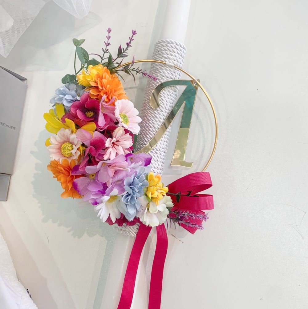 βαπτιστικό πακέτο boho flowers με στολισμένη λαμπάδα με μονογραμμα