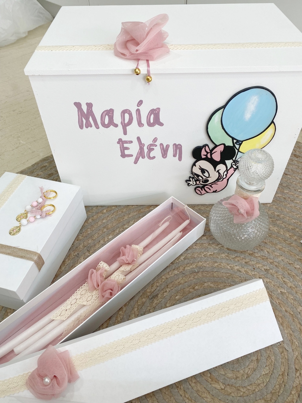 κούτι βαπτιστικό ξύλινο Minnie Mouse baby με μπαλόνια