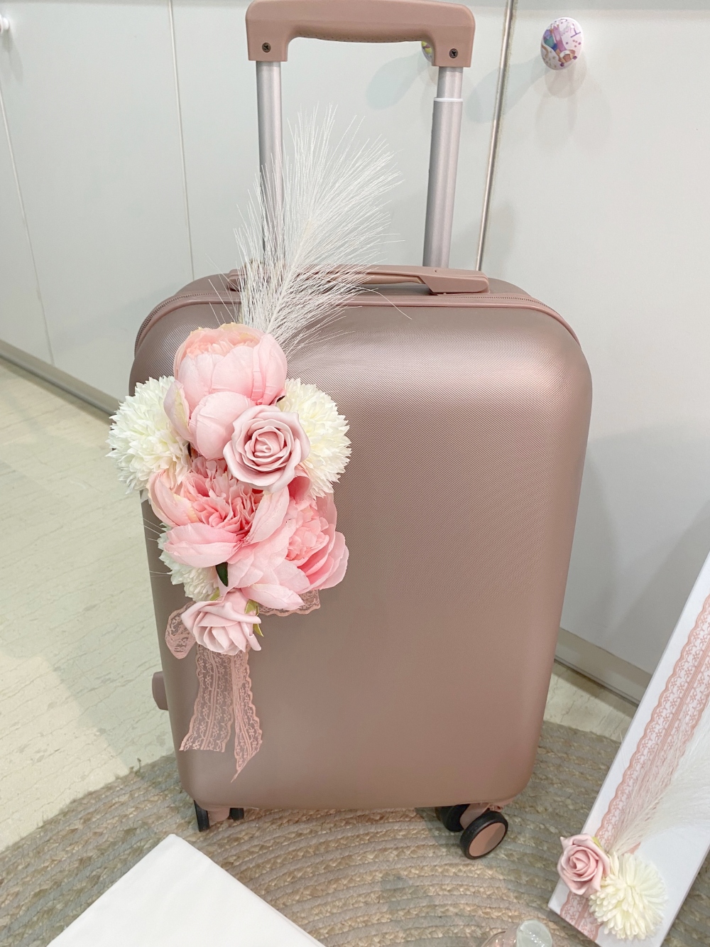βαλίτσα βάπτισης Boho Pink με λουλούδια