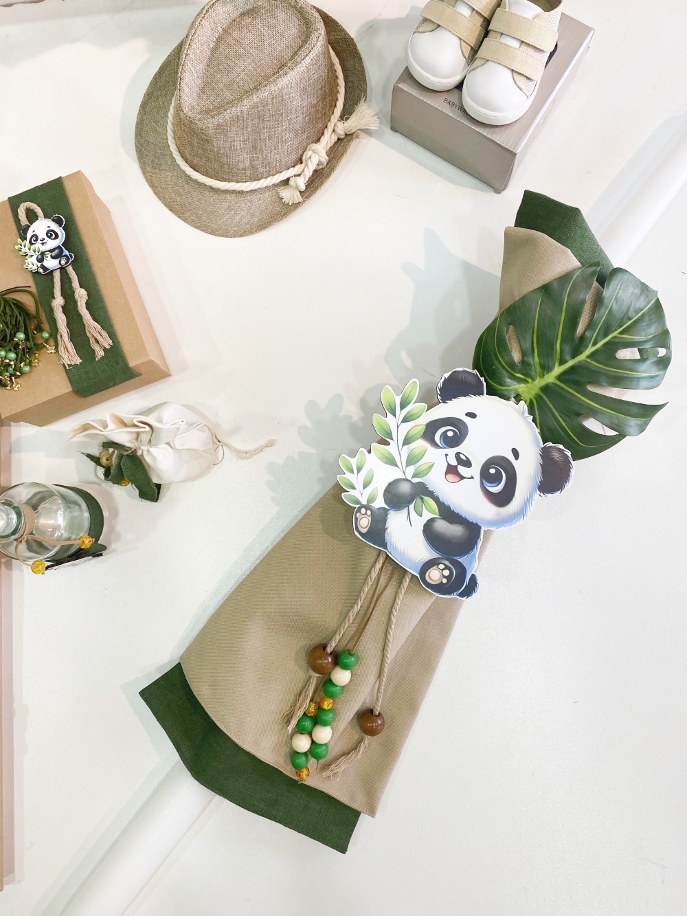 λαμπάδα βάπτισης με υφάσματα και κοπτικό Panda
