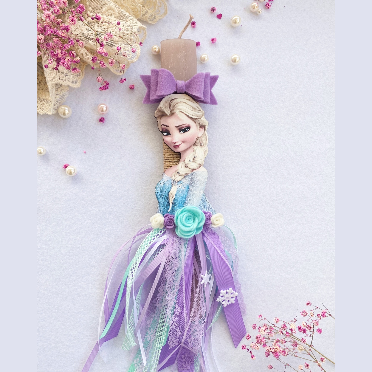 Λαμπάδα χειροποίητη Elsa Frozen μοβ